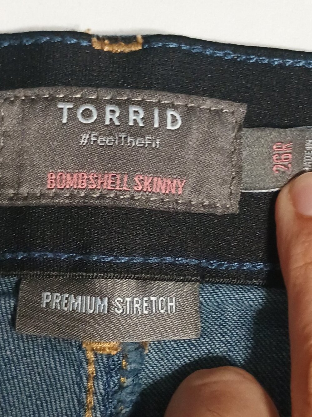 Torrid Bombshell Skinny Jeans Women’s 26R Dark Wash Stretch Denim Plus Size - Picture 7 of 7